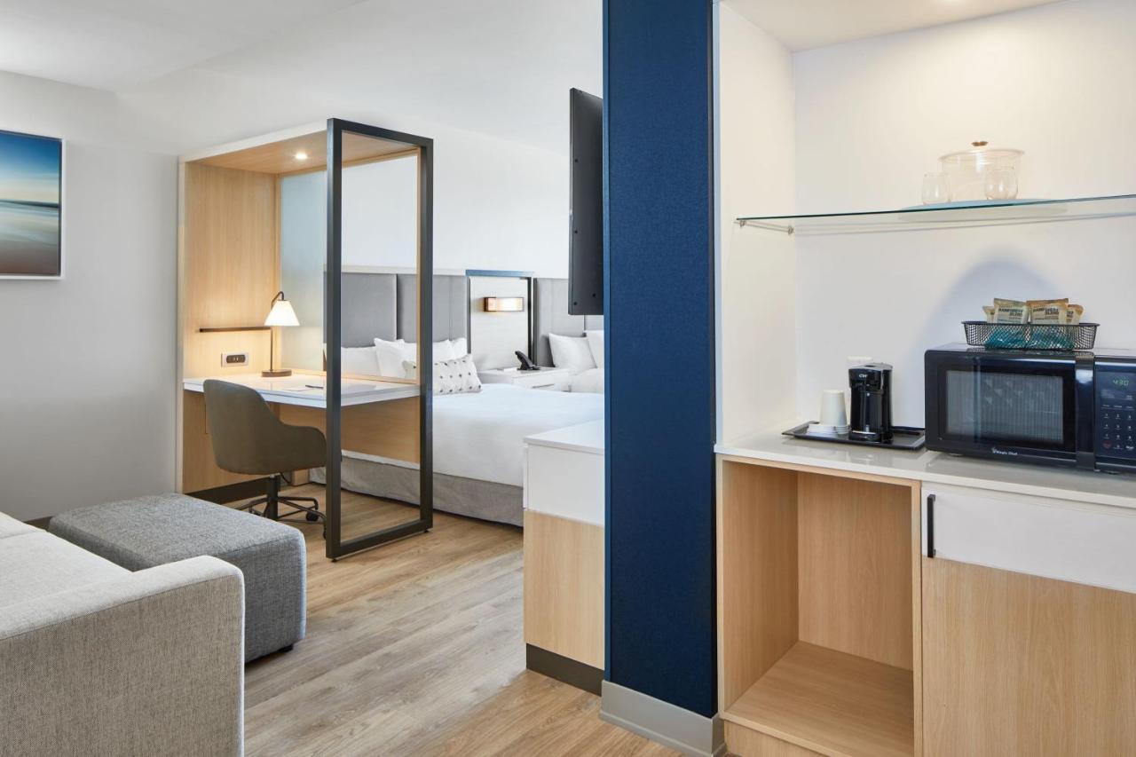 Springhill Suites By Marriott Jacksonville Beach Oceanfront Exterior photo